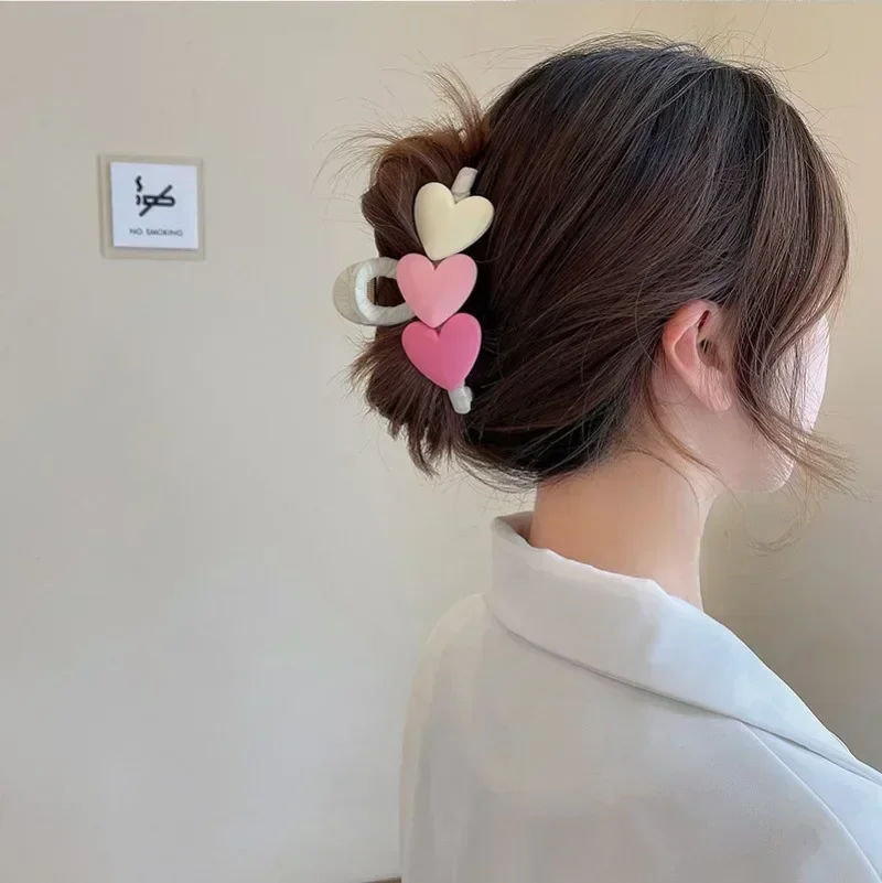 Awaytr-coreano acrílico cabelo garras para mulheres e meninas, forma do coração, caran guejo, pérola grande, clipes, banho,