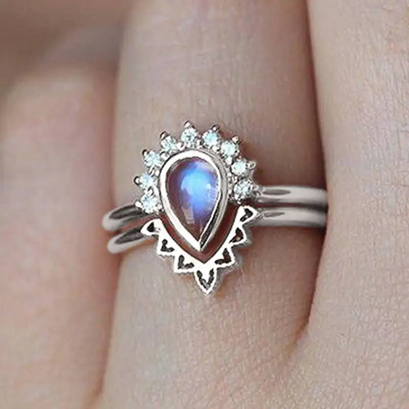 Huitan Eleganter Damen-Ring, 2 Teile/satz, Imitation Mondstein, ausgefallene Accessoires, eingelegte glänzende CZ für Party, Alltag, Hochzeit, trendiger Schmuck