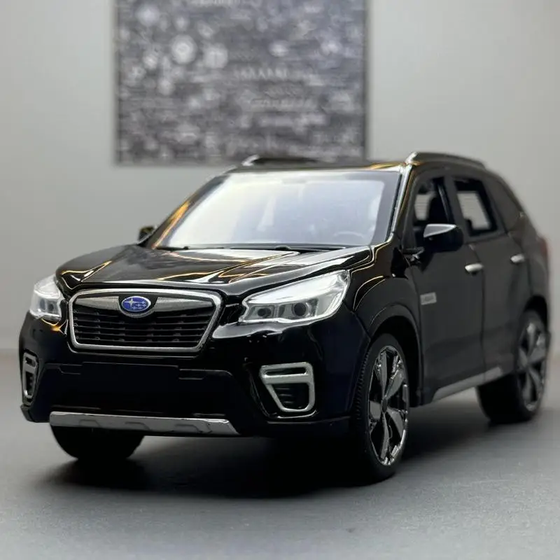 

1:30 Subaru Forester SUV Alloy Muscle Car Model Sound and Light Pull Back Children's Toy Collectibles Birthday gift