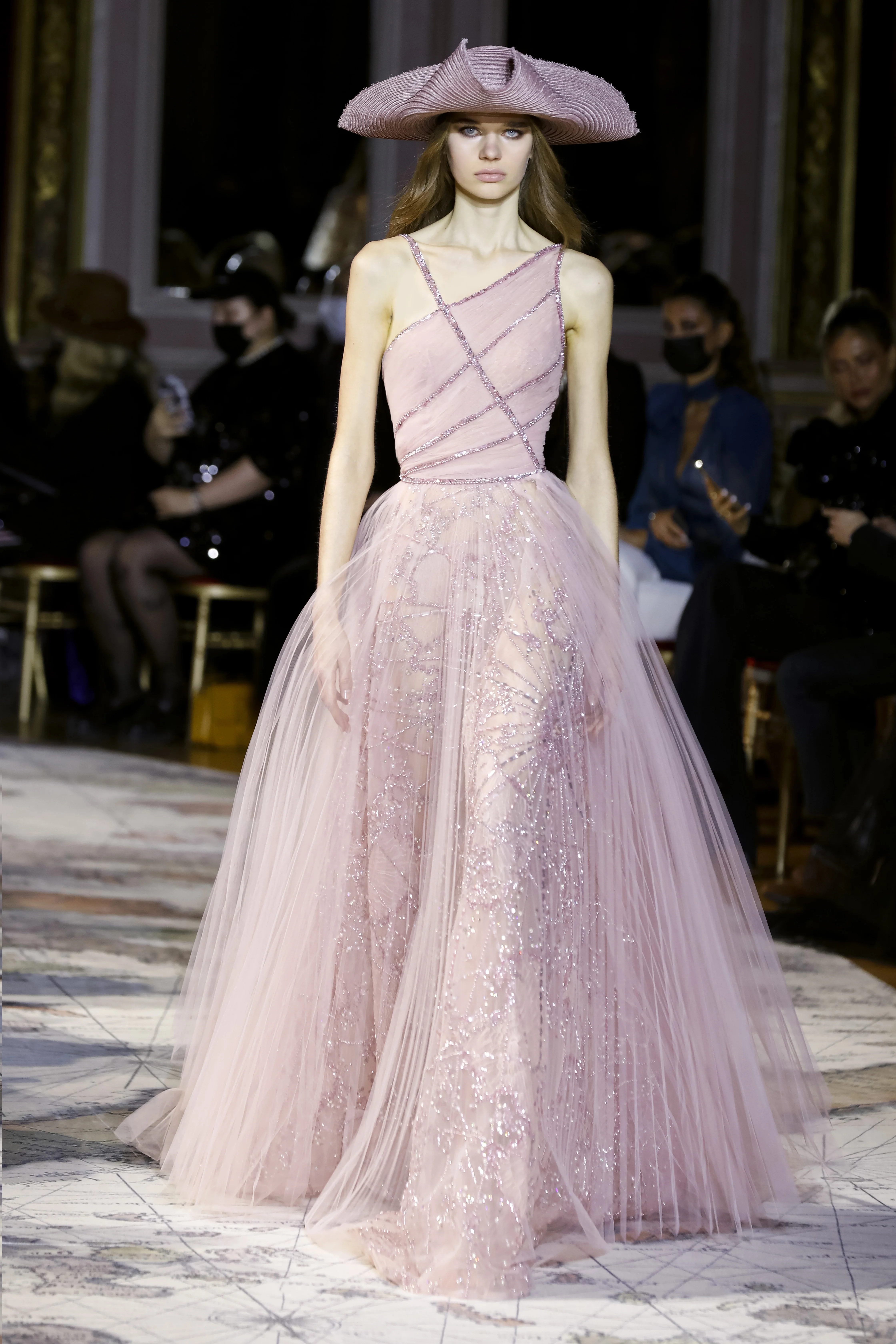 L300 Zuhiar murad One Shoulder Pink Beaded Crystal  فساتين السهرة vestidos de fiesta  فساتين سهره evening dresses