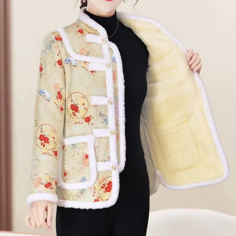 

Winter Jacket New Vintage Embroidered Buckle Buckle Deer Skin Velvet Cotton Coat Women Chinese Style Plush Thicke Lady Outerwear