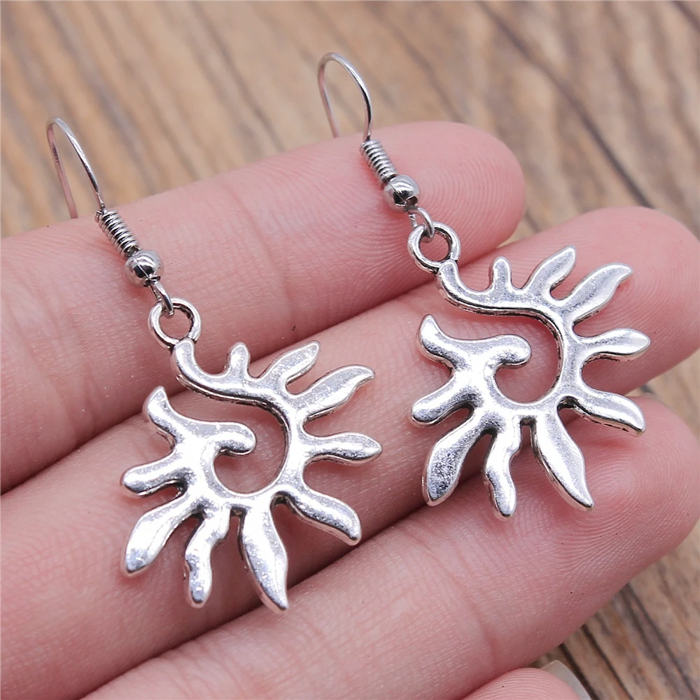 Vintage 2 Colors 27x20mm Sun Charms Drop Earrings Fashion Handmade Women Earring