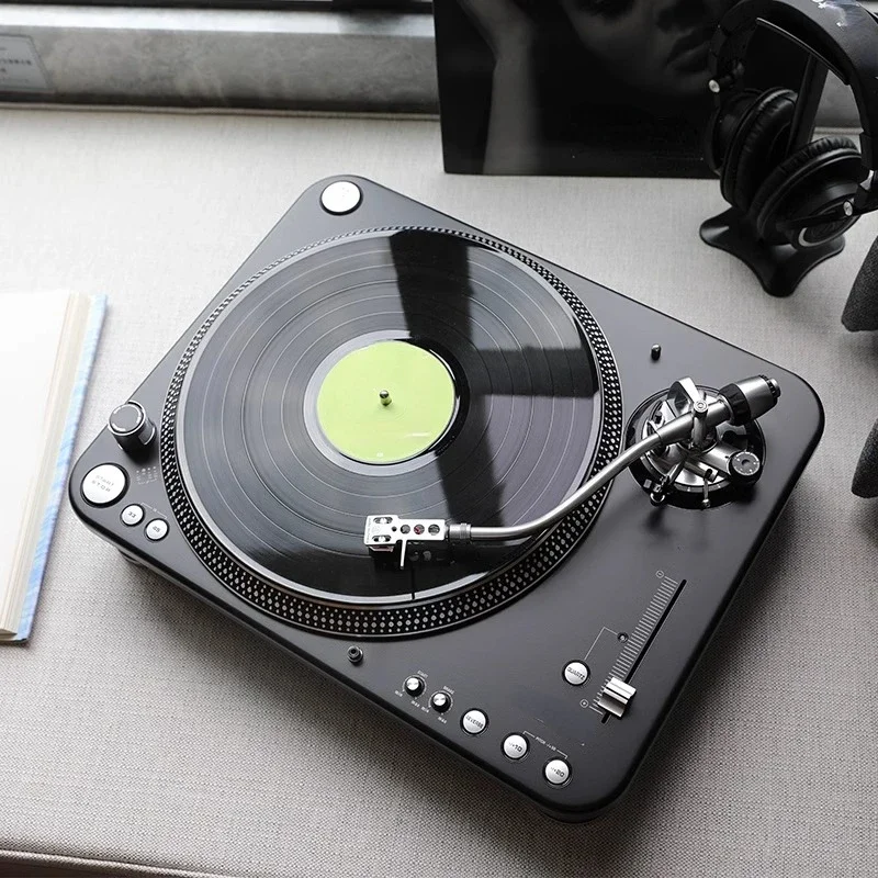 AT-LP1240-USB XP vinyl record player phonograph