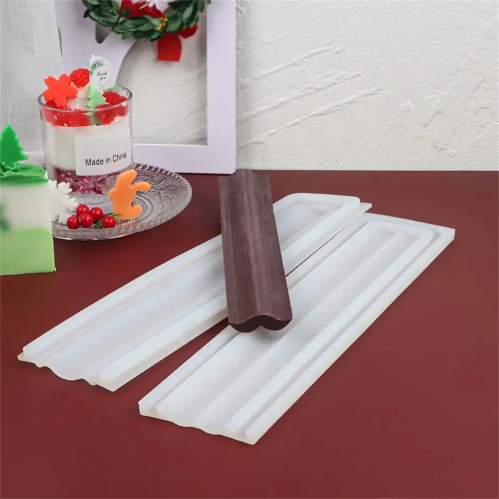 Free Shipping Christmas Tree Elk Beard Tube Column Silicone Soap Mold Long Embed Soap Bar Wax Melt Kit Creative DIY Craft Tool