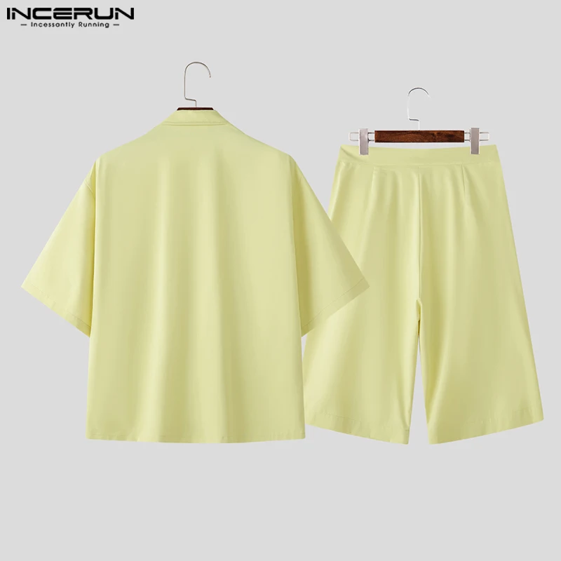 Conjuntos para hombre INCERUN, camisa y pantalones cortos de media manga con solapa de gran tamaño de Color sólido, conjuntos de dos piezas, ropa de calle de verano, trajes de moda para hombre 2025