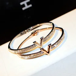 New Luxury Jewelry Women Crystal V Bangle Bracelet 2023 Korean Fashion Trendy Geometric Exquisite Luxury Letter Pulseras Mujer
