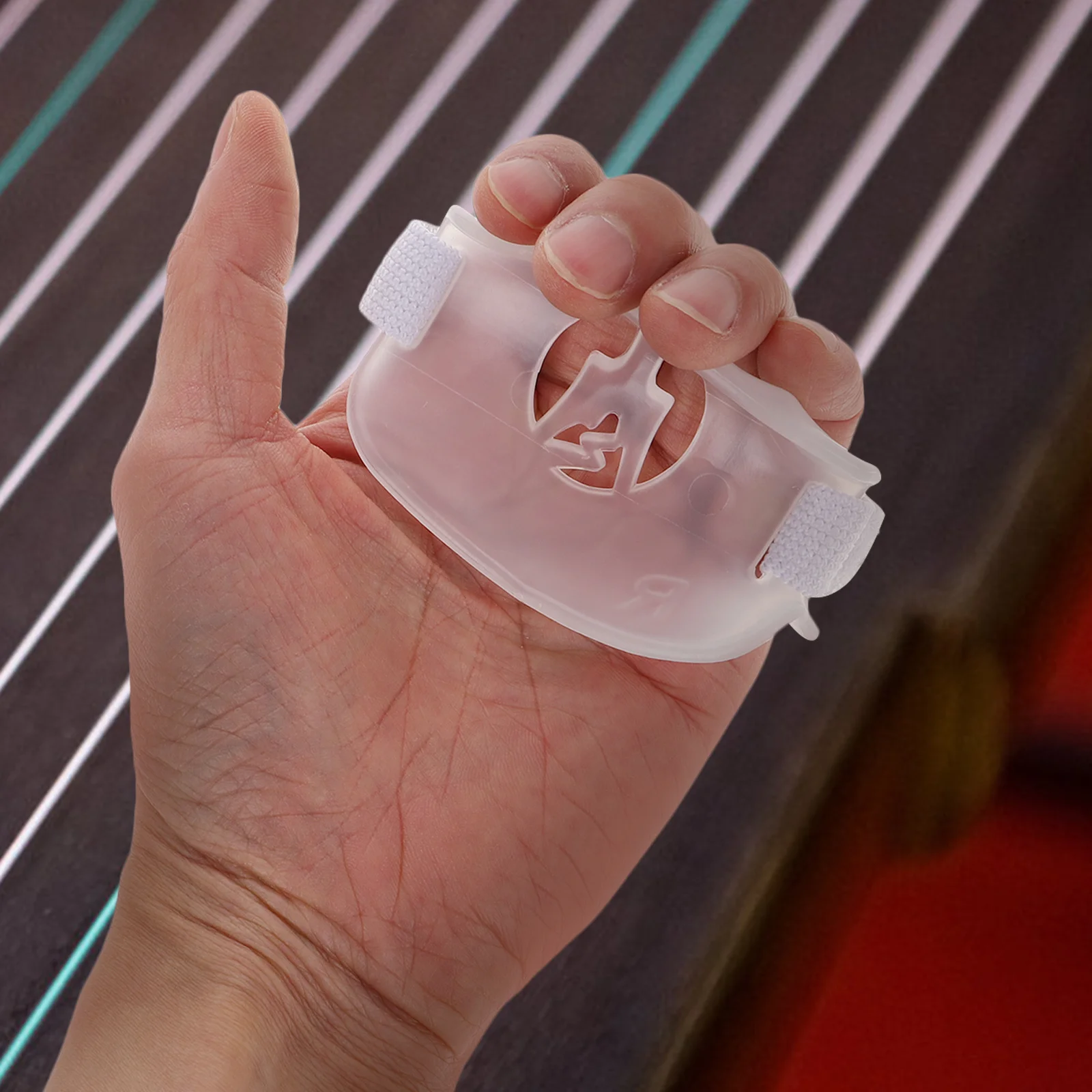 

1Pair Guzheng Finger Corrector Moonlight White Beginner Training Aid Hand Position Stabilizer Practice Device Novice Playing