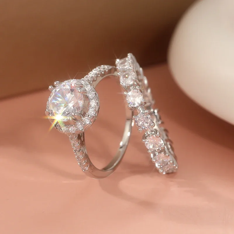 2-teiliges Set Runde Weiße Kubische Zirkonia Kombinations-Ringe Vintage-Stil Künstlerischer Verlobungsring Damen-Schmuck