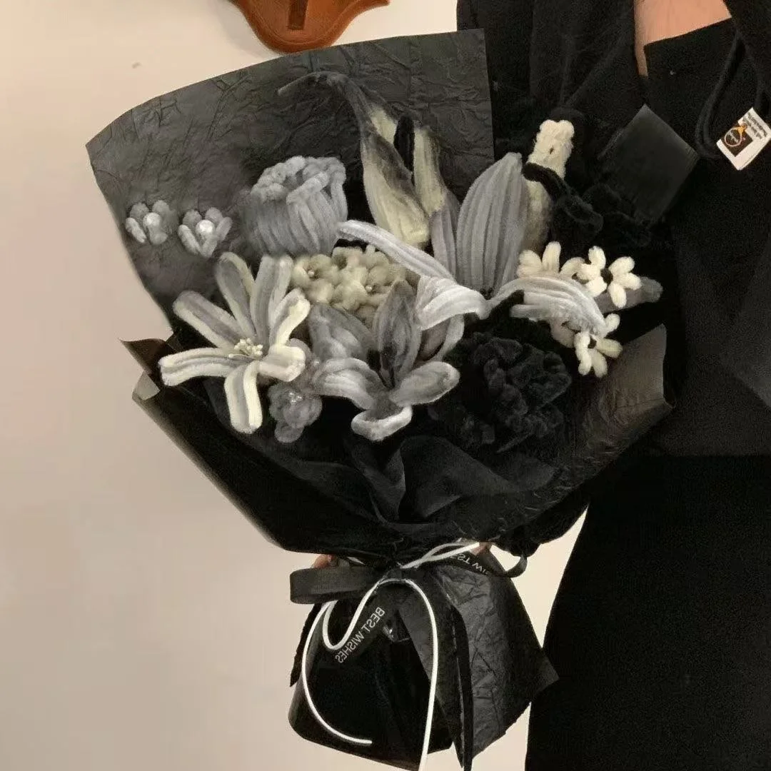 Handcrafted Black Knight Rose Bouquet DIY Materials Package Jasmine Flower for Lovers Twist Stick Creative Summer Short Sleev...