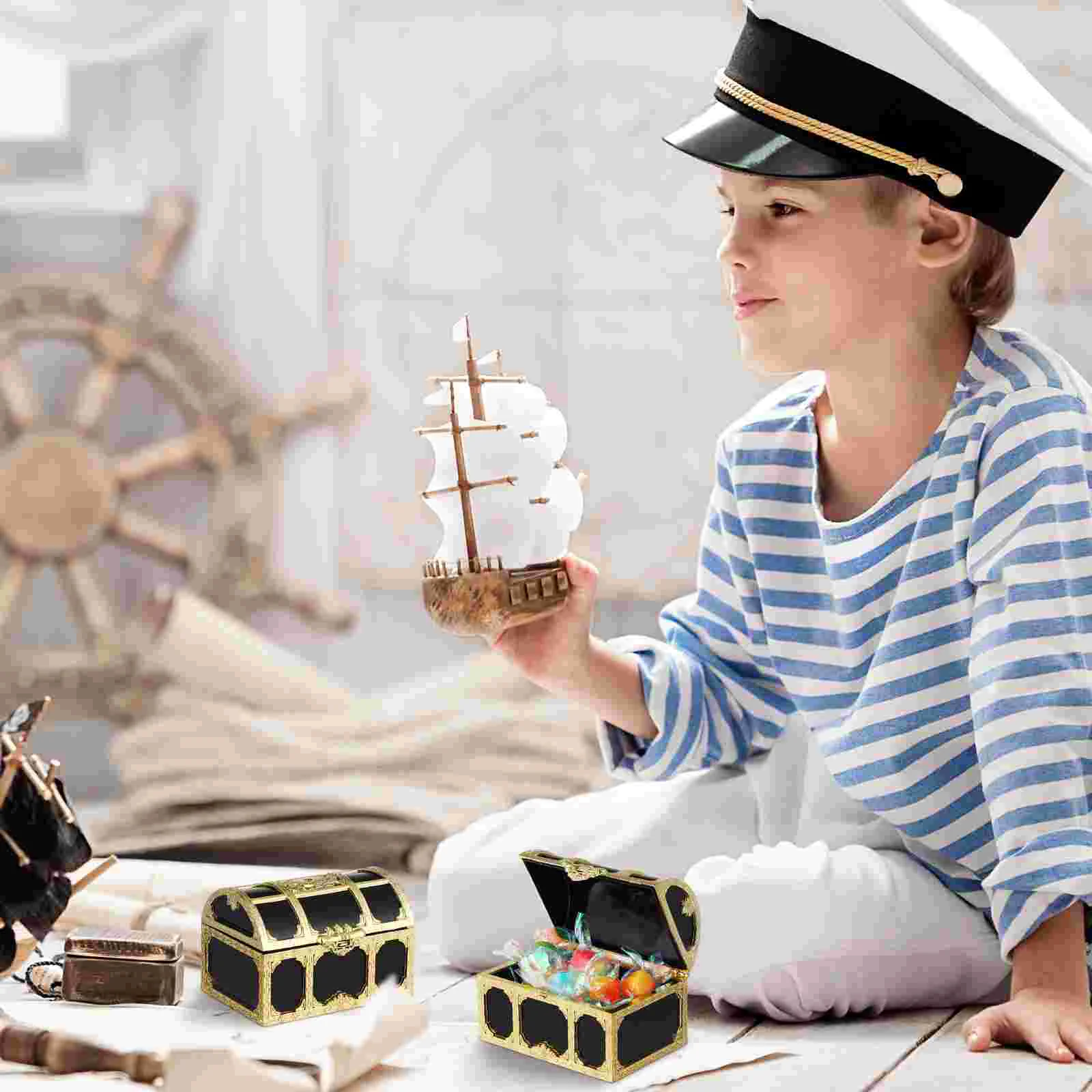 12 Pcs Treasure Chest Sugar Box Mini Pirate Party Favors Chests Toy Halloween Boxes Gift Clothing for Gifts Kids Candy Child