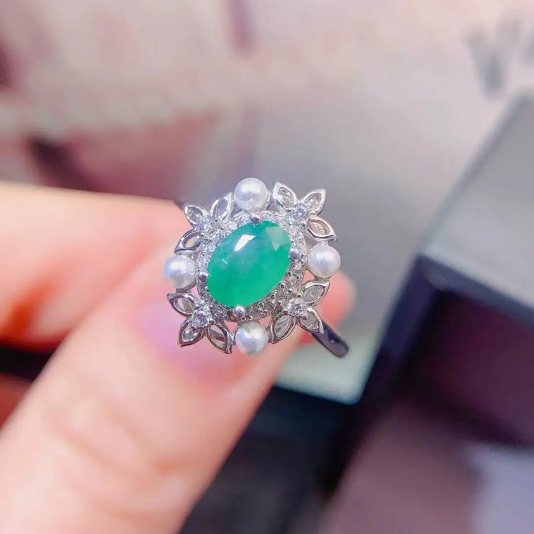 KJJEAXCMY high-grade Jewelry Natural Women's Emerald Ring S925 Silver Colorful and splendid Crystal pure fire flash explosion