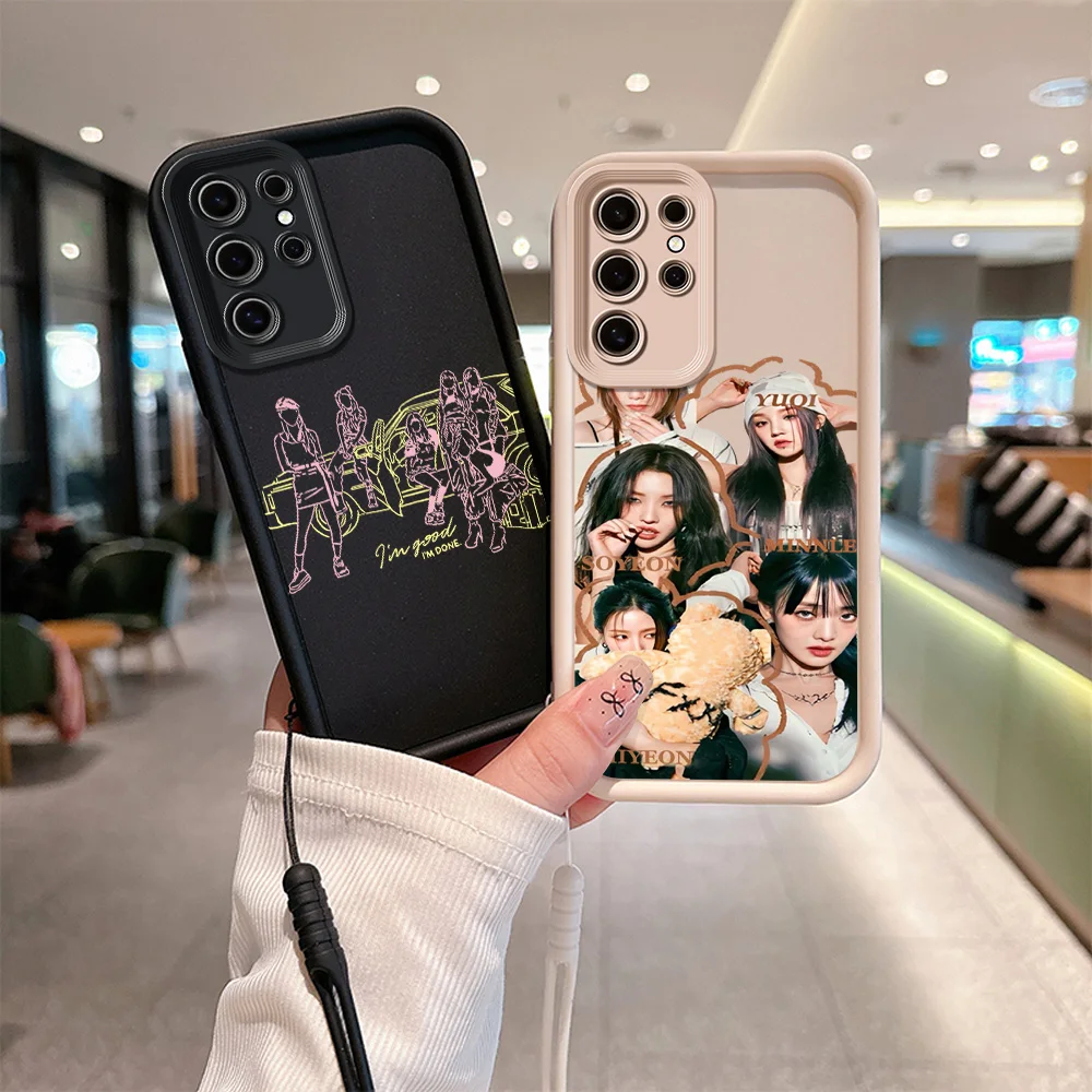 Kpop G-GIDLE I FEEL Phone Case for Samsung S24 S23 S22 S21 S20 FE Plus Ultra 5G Soft Silicone TPU Cover with Hand Strap