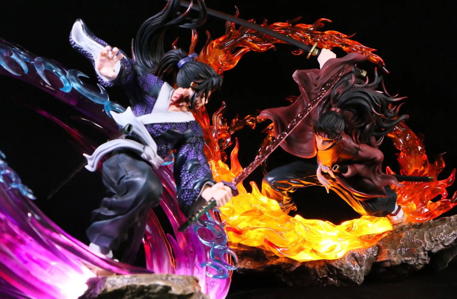 Demon Slayer Figurine 23CM Anime Figures Battle Form Kokushibou And Tsugikuni Yoriichi PVC Material