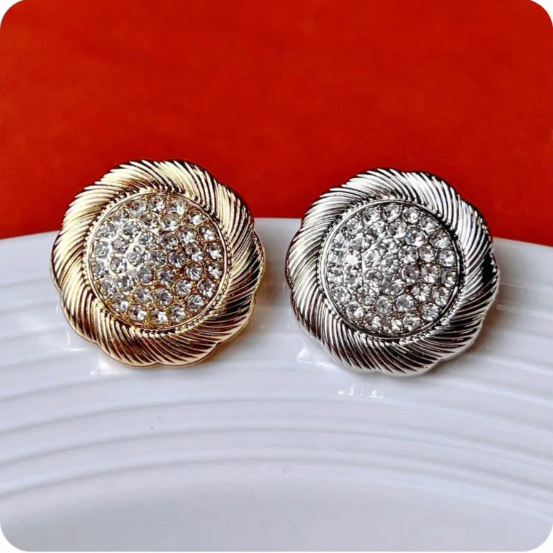 

10pcs 18MM/23MM Metal Button Sewing Clothing Accessory Inlaid Rhinestone High-Grade Button Golden Flower Shape Buttons DIy Craft
