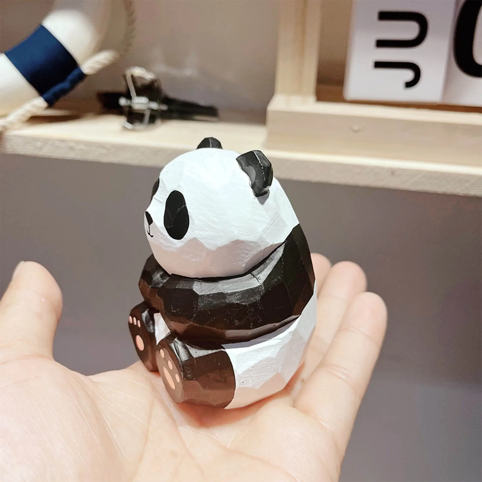 

Деревянное резное панда, настольное украшение, креативные рождественские деревянные настольные статуи для домашнего офиса, украшения стола