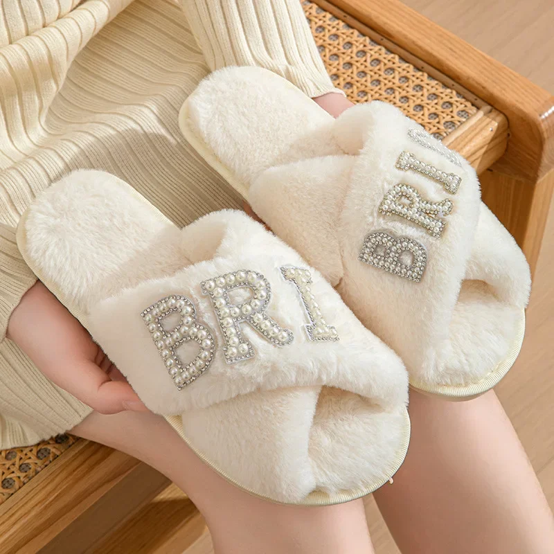 لؤلؤة رسالة رقيق فروي النعال للنساء لينة وحيد عبر حزام الفراء الشرائح امرأة شتاء دافئ أفخم النعال المنزل لحفل الزفاف #2