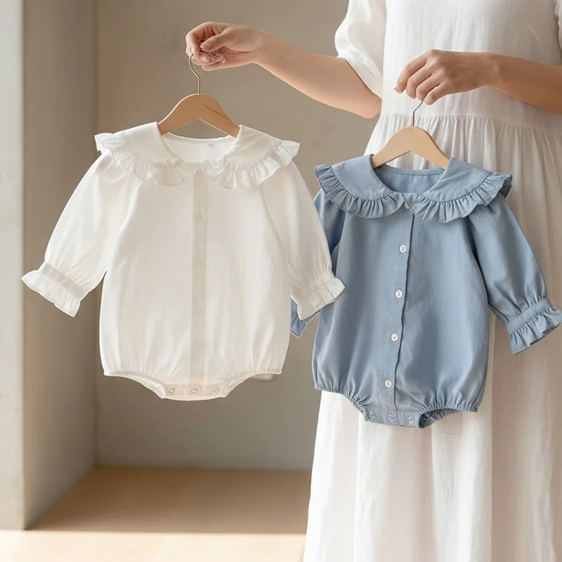 Baby crawling suit 2026 new French sweet style jumpsuit for children's clothing, fashionable baby girl collar long sleeved shirt
