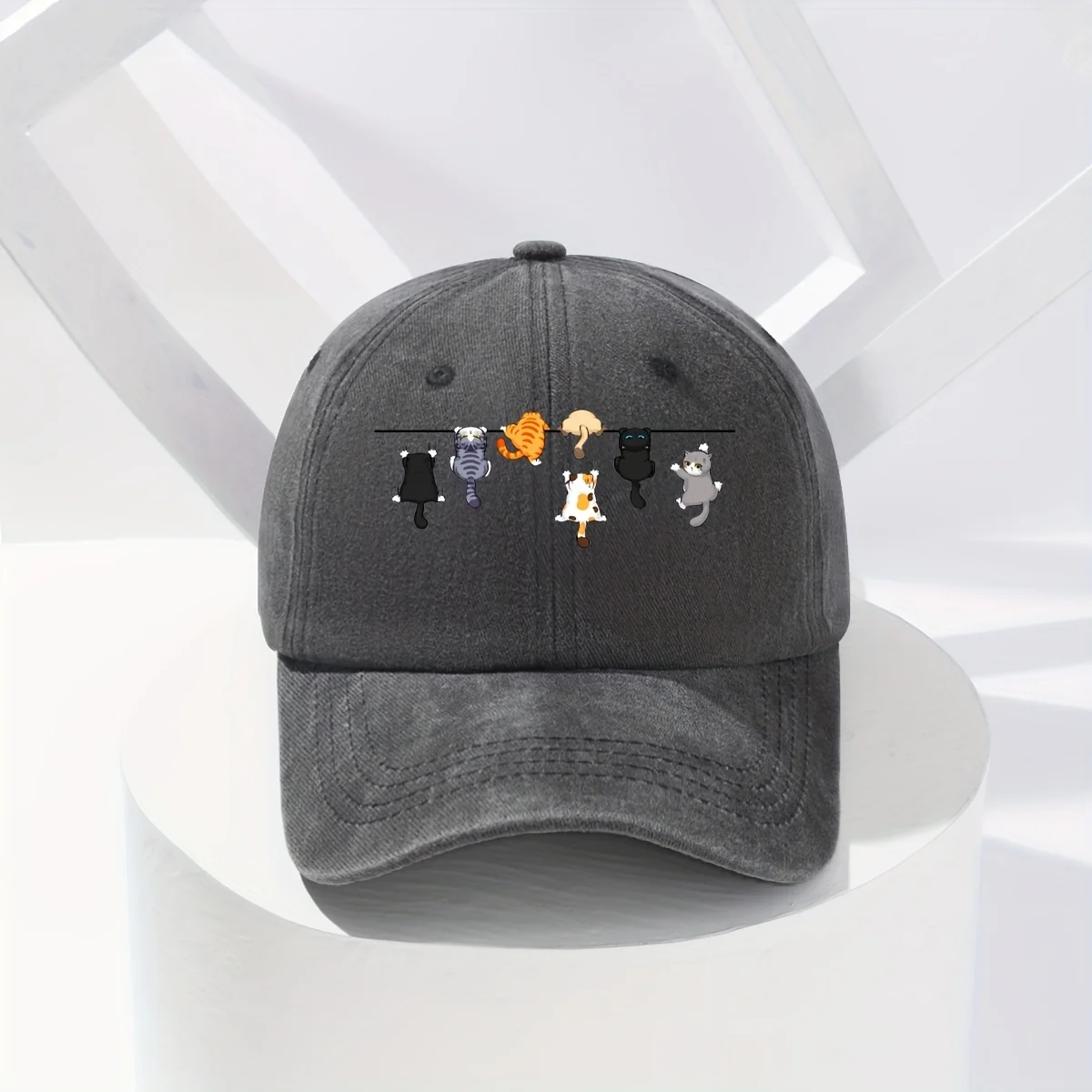 Super Cute Cat-Themed Baseball Cap, The Perfect Choice for Street Fashion, with a Fun And Vibrant Design, Suitable for Any Seaso