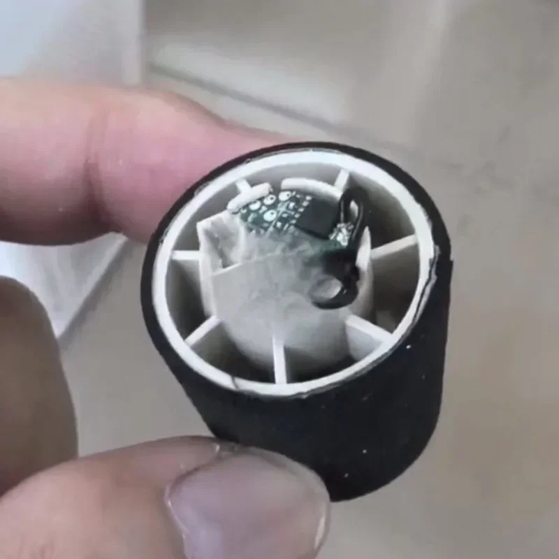 Same Motor 3.7V Violent Fan Voltage Low Speed