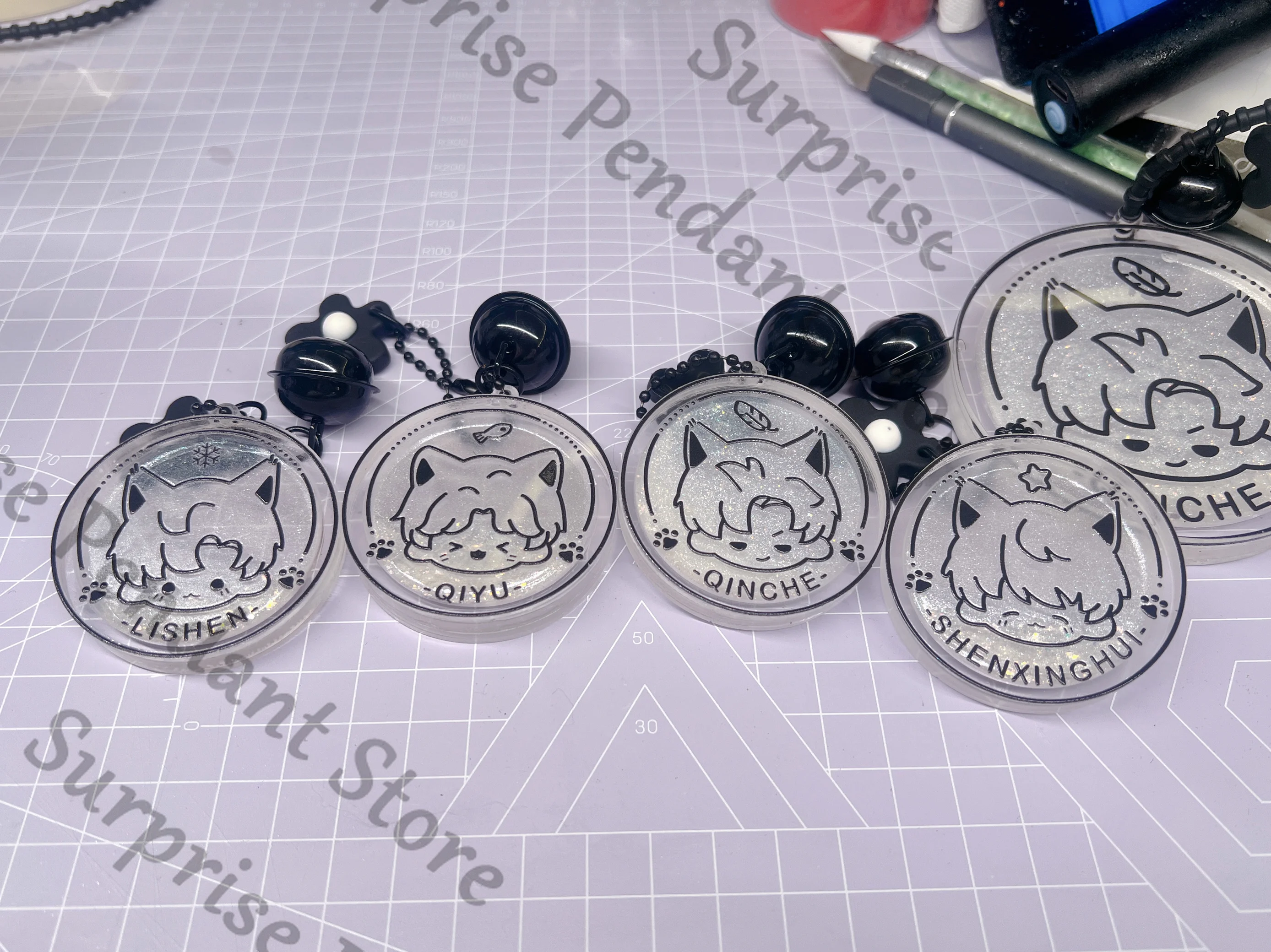 Anime Love and Deepspace Sylus Xavier Zayne Rafayel Cosplay Cartoon Embossment Quicksand Mahjong Pendant Ornament Mascot Gift