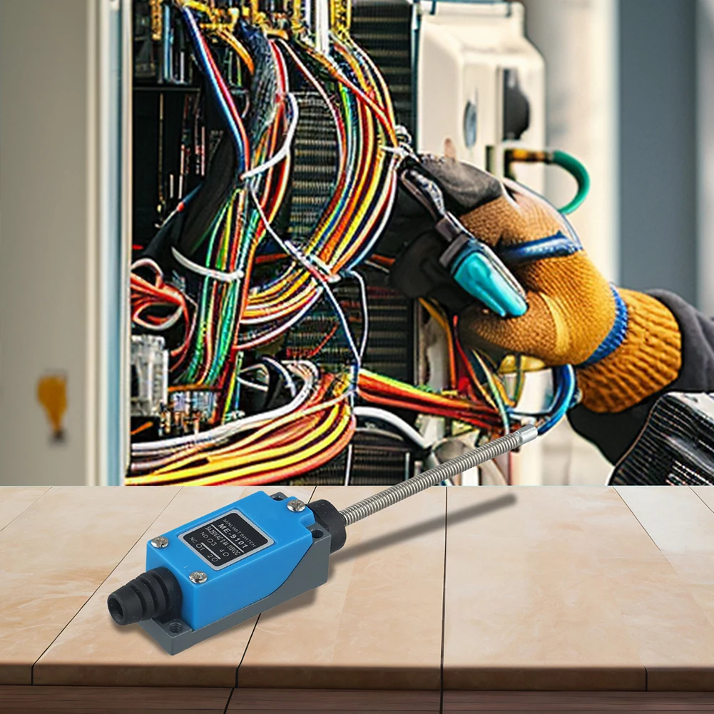 

IP65 Switch ME-9101 Robust Conductivity Copper Sensitive Contact Triggering Stable Performance Appliance Black