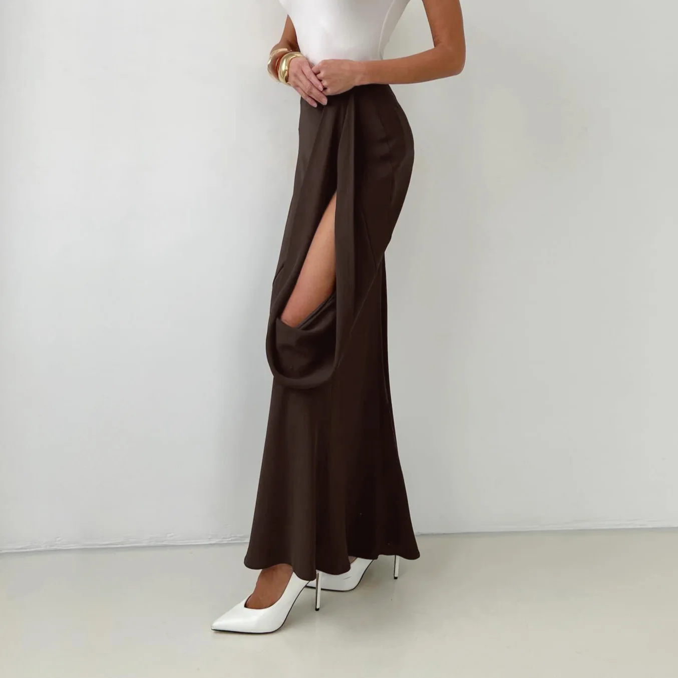 Women's High Waist Maxi Skirt Side Cut Out High Slit Draped Bodycon Mermaid Skirt Elegant Asymmetrical Long Skirt Evening Party