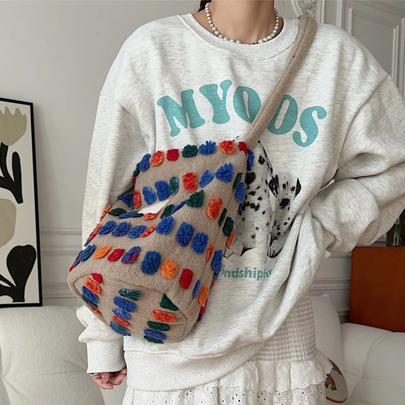 Bolso cruzado de punto colorido para mujer, bolsa de hombro portátil, Cubo de felpa para ocio diario, almacenamiento de compras, novedad de 2024