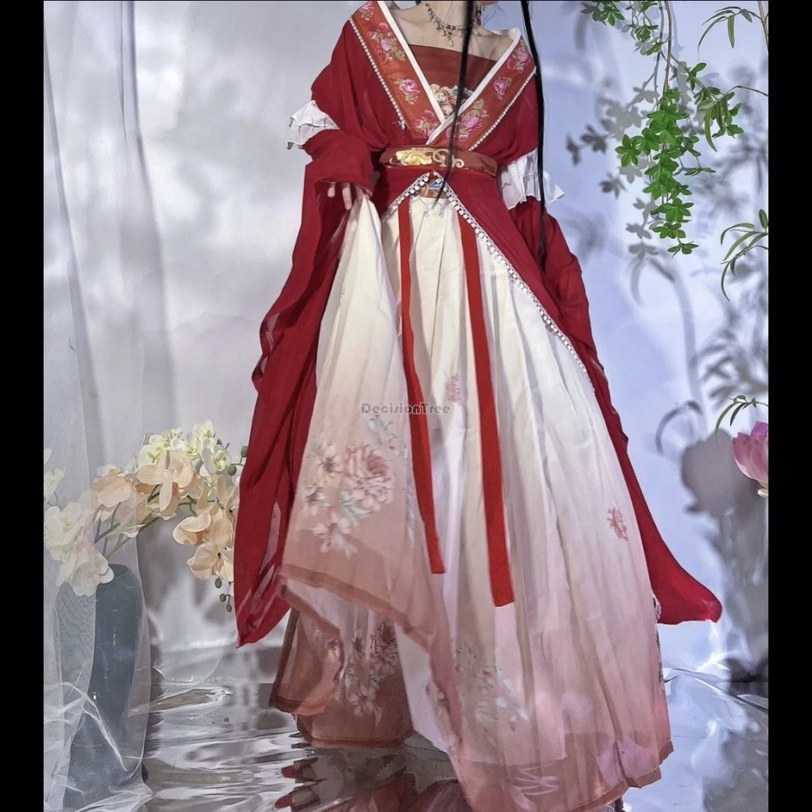 

2025 chinese improved ancient style hanfu costume women's large-sleeved cross collar embroidery printed elegant loose hanfu set