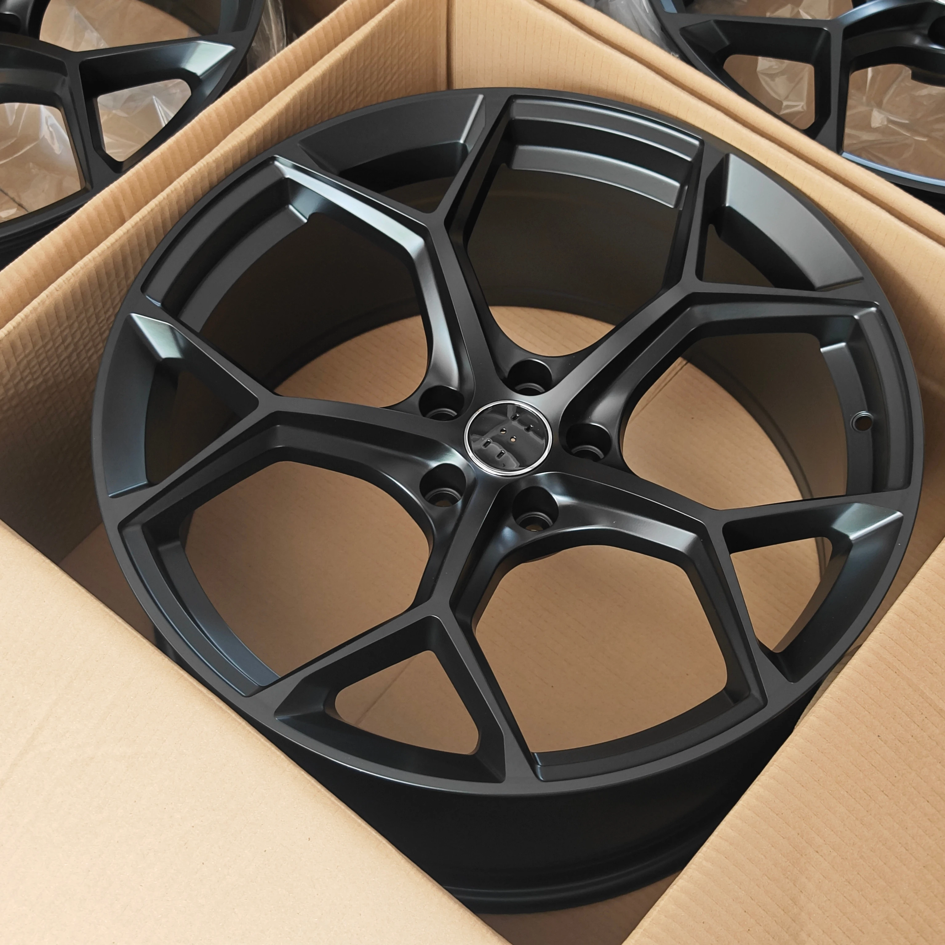  Hot Sale A7 Gunmetal Sport Passenger Car Wheel for Audi Car RIms 18