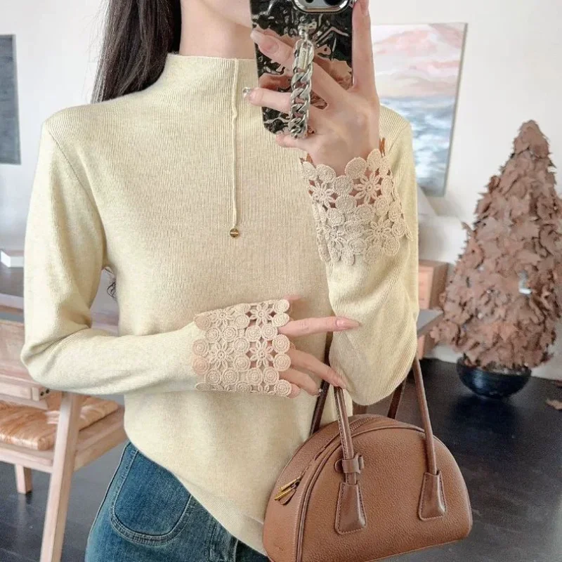 เสื้อสเวตเตอร์คอเต่าแฟชั่น เสื้อซับในสีแดง เสื้อสเวตเตอร์ระดับไฮเอนด์ ดีไซน์เฉพาะตัว แขนเสื้อแต่งลูกไม้