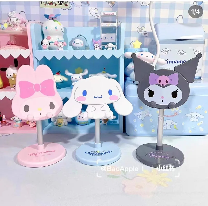 Cartoon Anime Sanrioed My Melody Cinnamoroll Kuromi Model lalki stojak na telefon Kawaii ozdoby na biurko śliczny uchwyt na telefon komórkowy zabawka