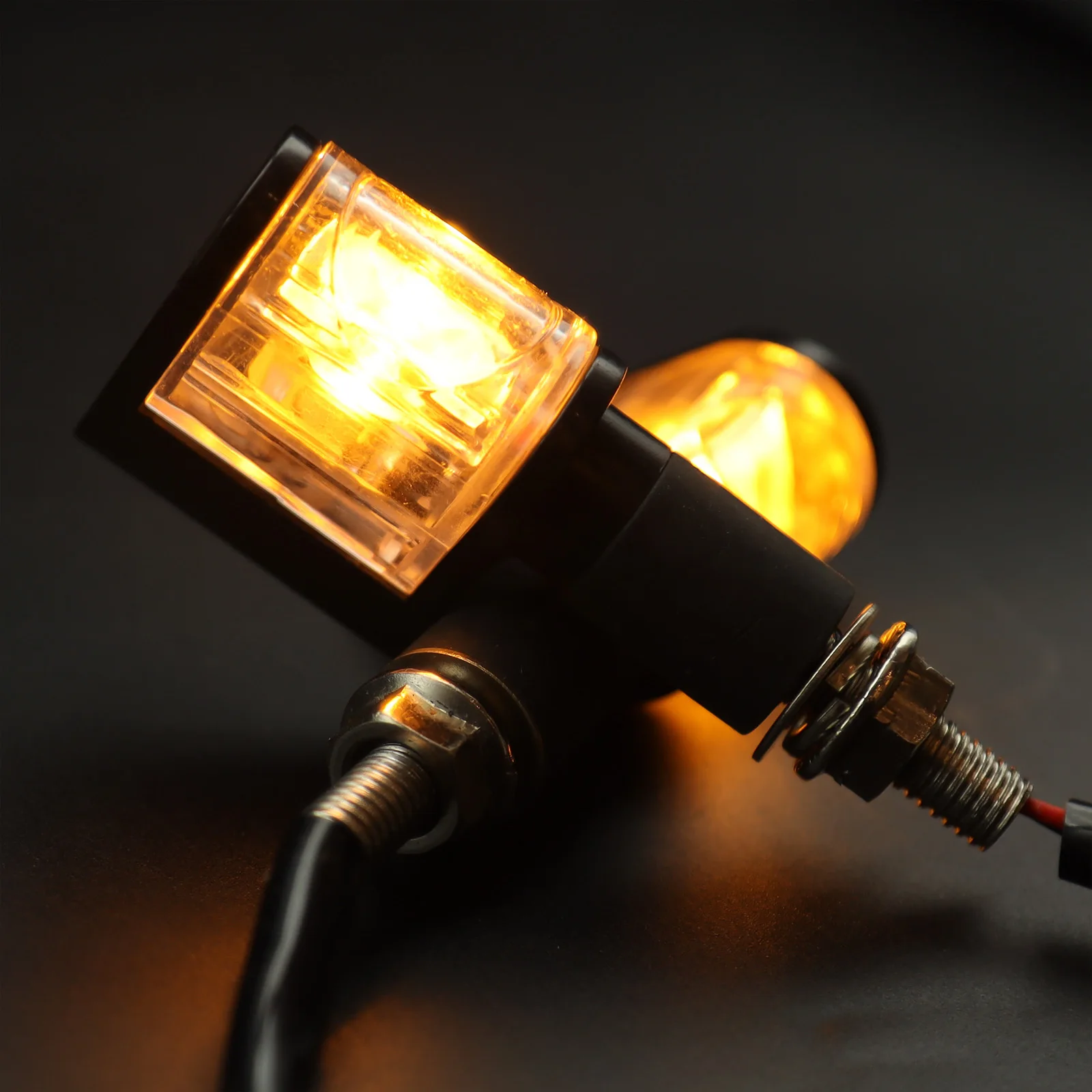 2 قطعة دراجة نارية بدوره أضواء الإشارة LED أضواء وامضة 12 فولت العالمي مقاوم للماء الوامض العنبر مؤشر مصباح