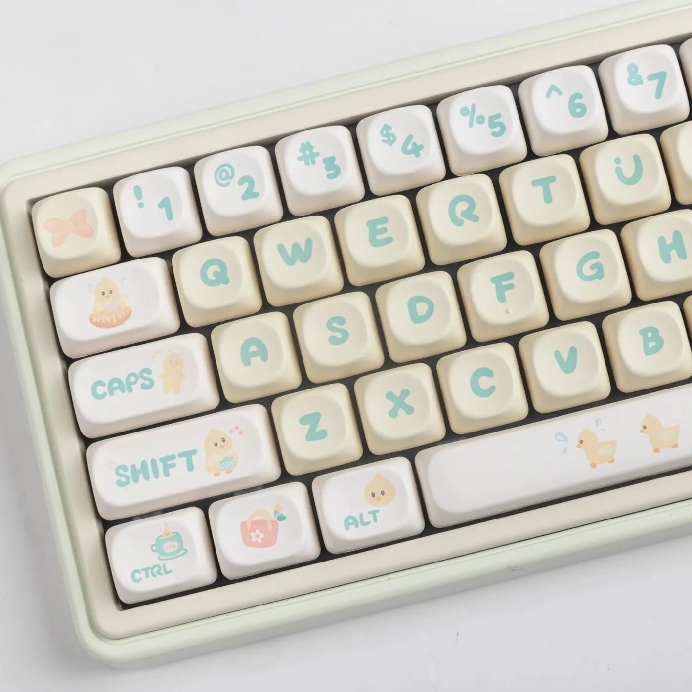 1 Set Outing Duckling Keycaps PBT Dye Sublimation Cute Cartoon Key Caps MOA Profile Lightproof Keycap For NIZ A75 F87 HI75 96