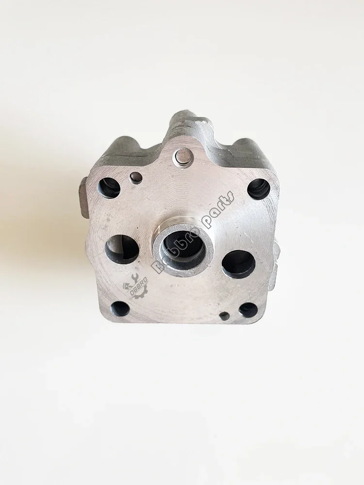 D750 D850 D950 V1100 V1200 Oil Pump 15261-35010 15261-30010 For Kubota Engine