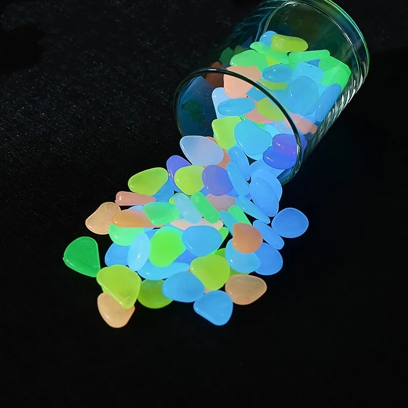 100Pcs Glow in the Dark Garden Pebbles For Sidewalk Garden Terrace Lawn Garden Patio Fish Tank Aquarium Decoration Glow Stone