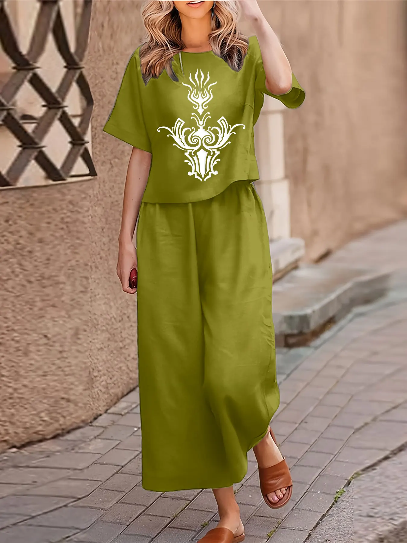 Plus size feminino casual conjunto de duas peças terno impresso manga curta camiseta calças conjunto de duas peças solto crewneck