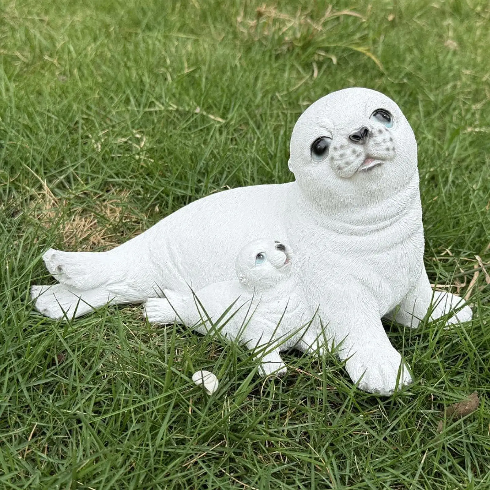 

Sea Lion Garden Statue Animal Sculpture Weatherproof Resin Art Crafts Yard Art