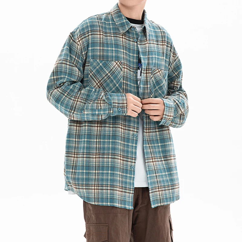 

Осенняя повседневная мужская рубашка в клетку с двойными карманами и длинными рукавами, винтажные свободные рубашки, красивая уютная универсальная рубашка для пар в стиле Харадзюку
