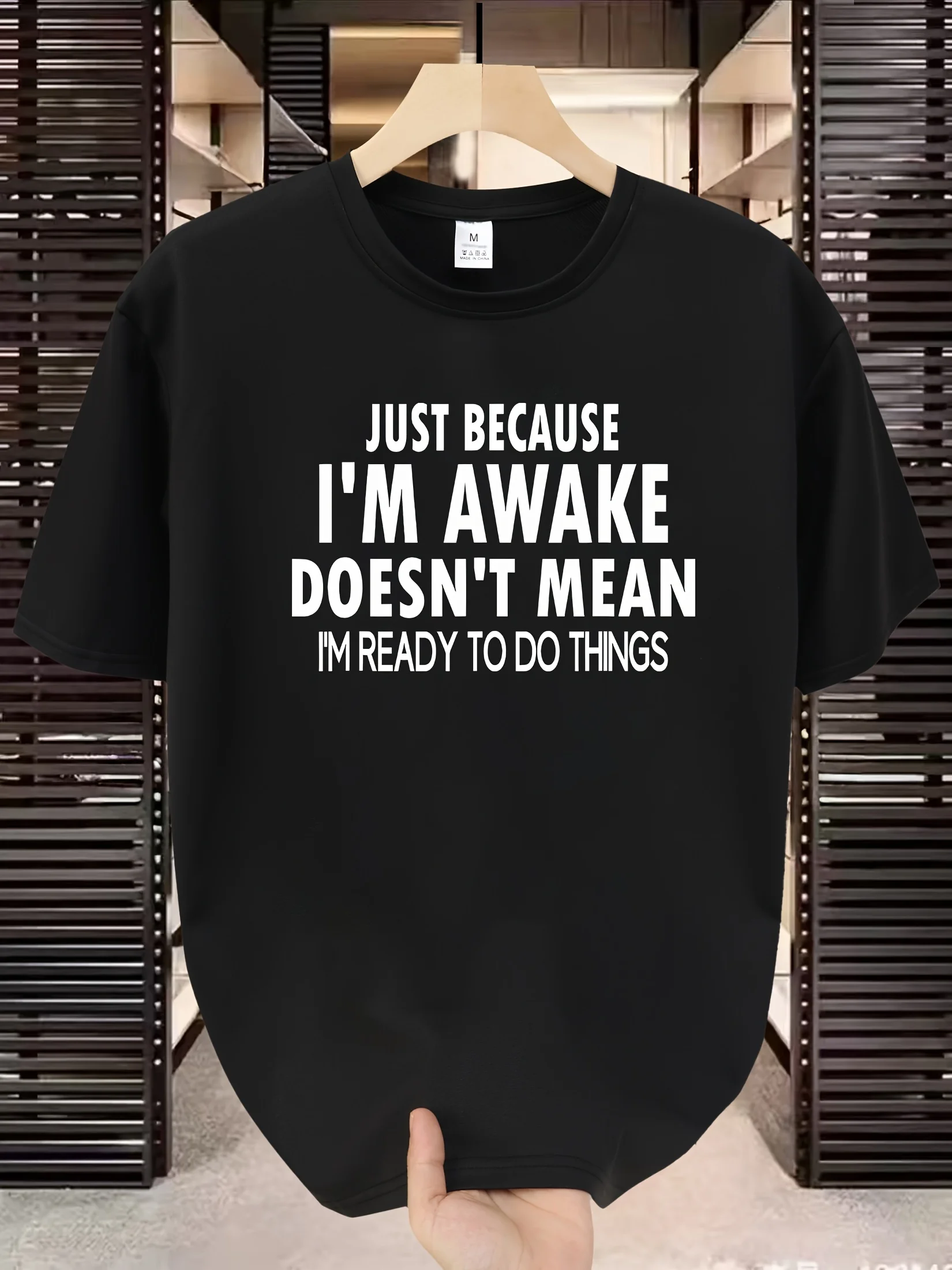 

Men's round-neck casual short-sleeved sports T-shirt, comfortable and versatile, suitable for summer