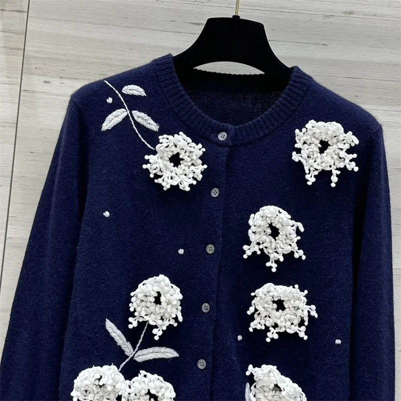 Cardigan for women 2024 Autumn New outerwears Flower Embroidered Long Sleeve Top 100% cashmere Women\'s sweater knitwear y2k Coat