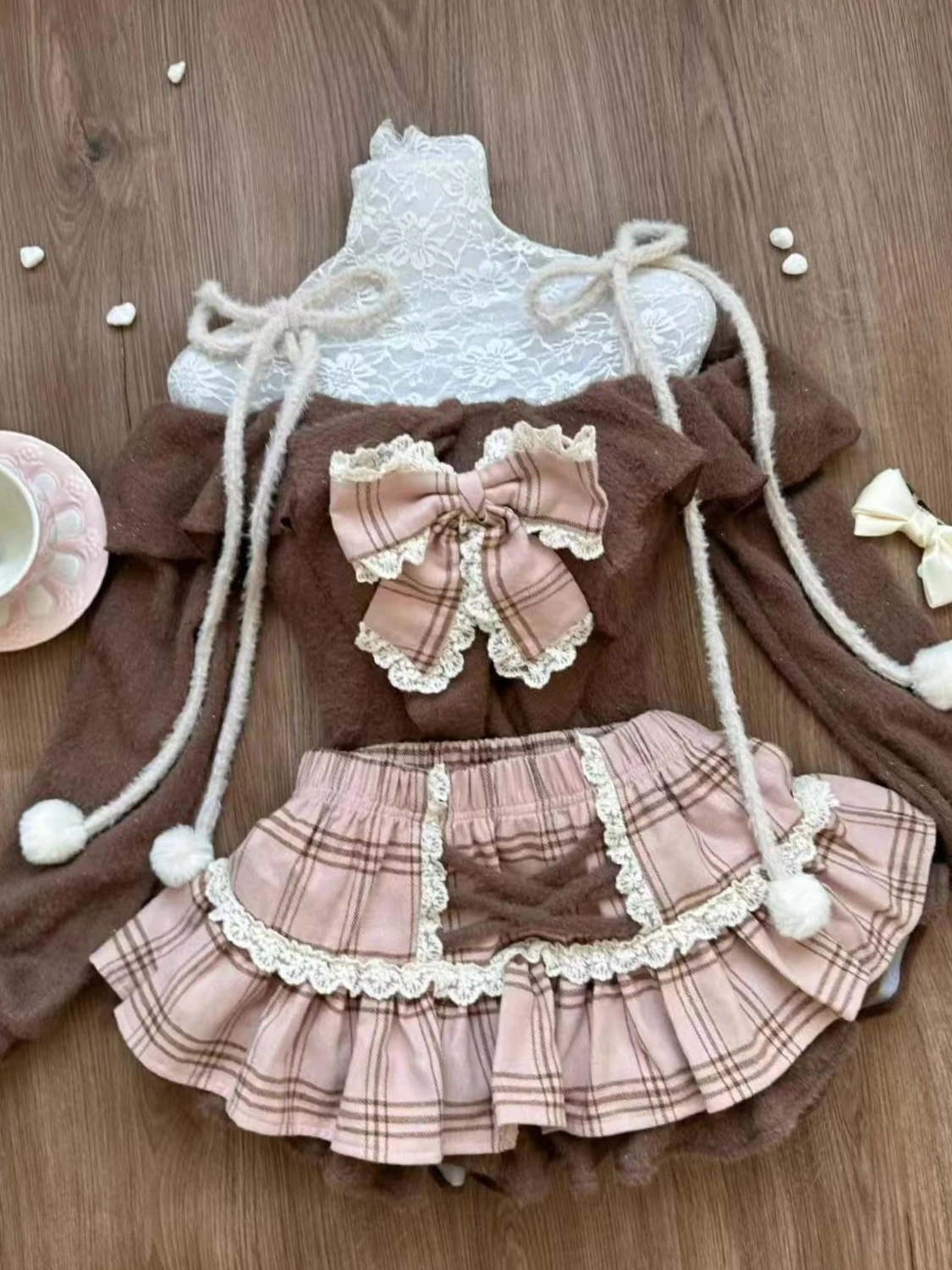 Japanese Sweet Cute Skirt Two Piece Set Spliced Lotus Leaf Edge Waist Cinching Slimming One Shoulder Top + High Waist Cake Skirt