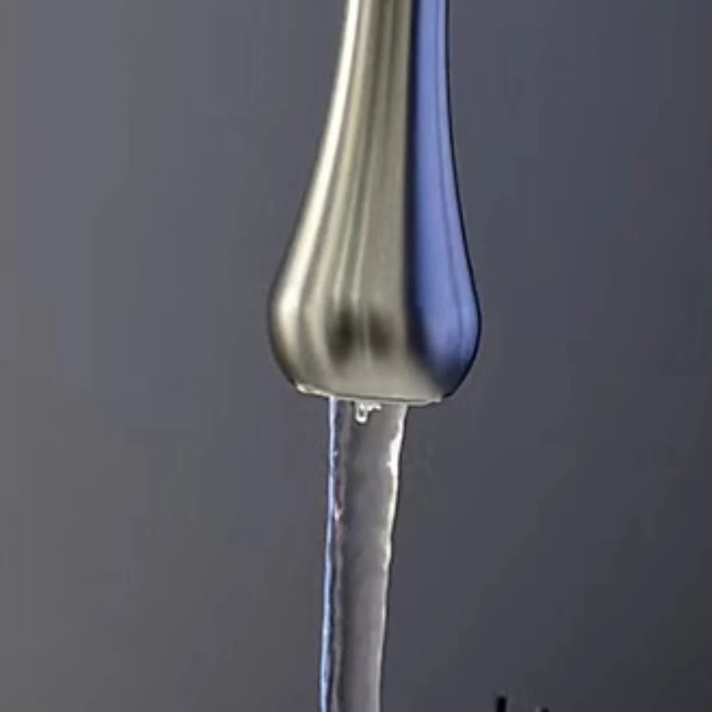 Смеситель для раковины в ванной комнате, смеситель из нержавеющей стали 304, холодная и горячая, две модели, керамический сердечник клапана с выходом воды