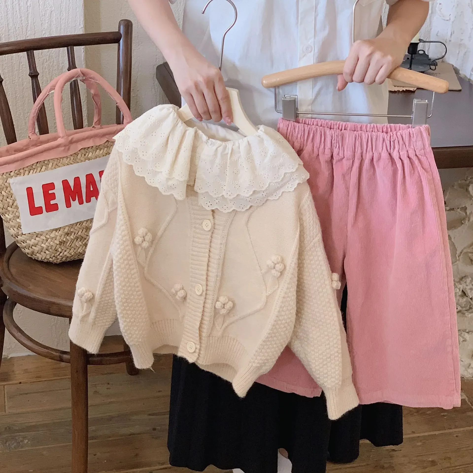 Wide Leg Pants Girl Trousers Children New Childrens Clothing Girl Korean Baby Corduroy Autumn Long Simple 2024 Loose