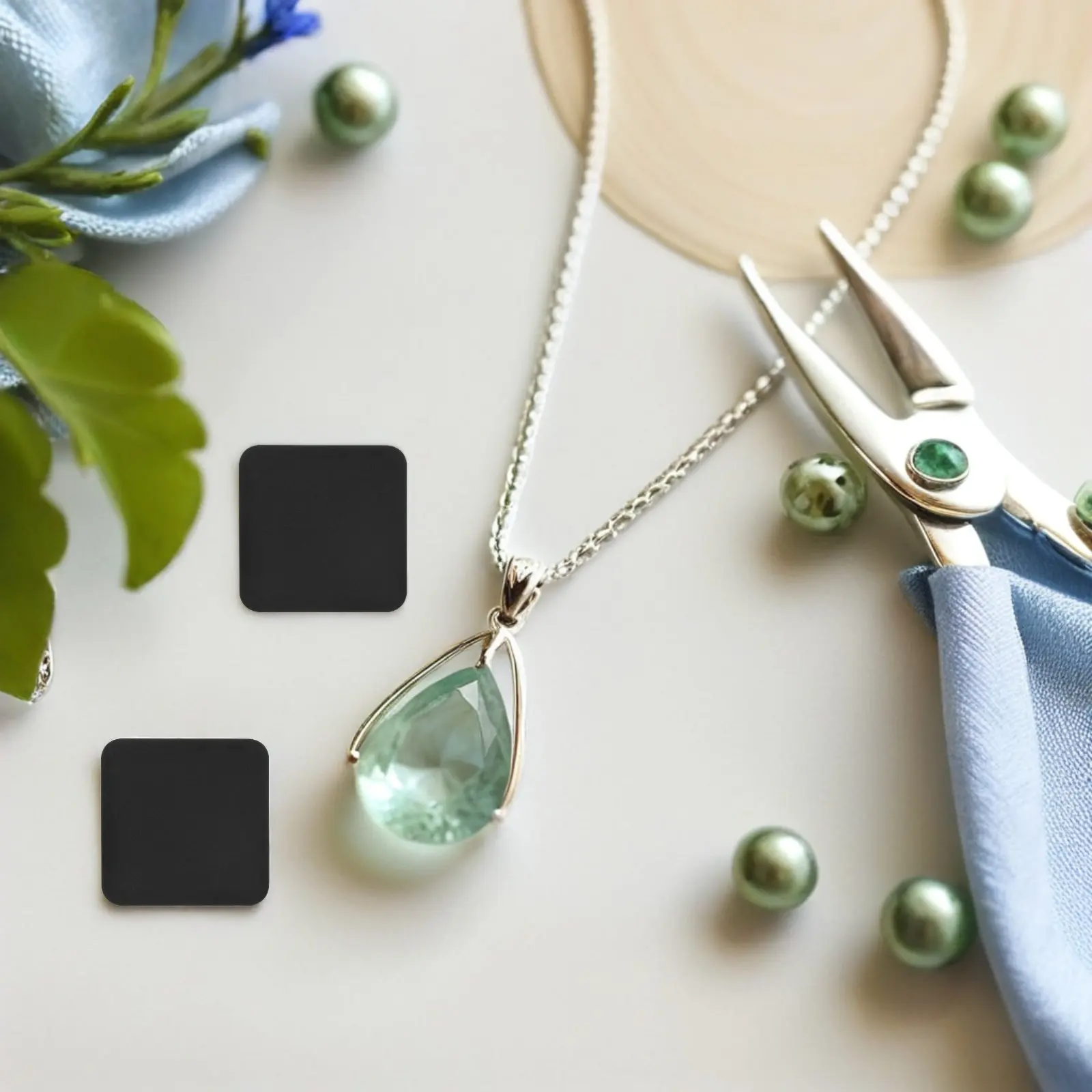 40Pcs Anti Tarnish Jewellery Paper Strips Square Silver Tarnish Protection Sheets Jewelry Storage Organizer Anti Oxidizing Pads