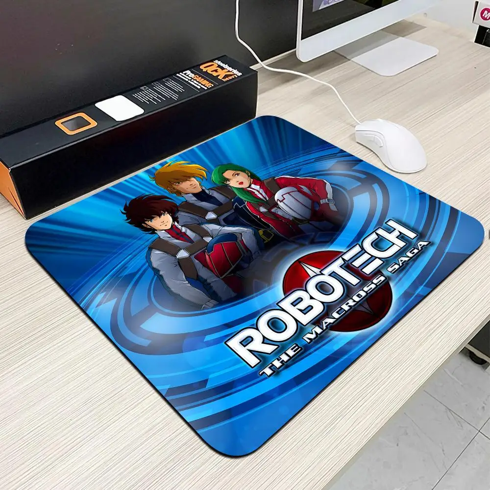 R-Robotech Robert Macross Alfombrilla de ratón pequeña para oficina, accesorios de ordenador, goma antideslizante lavable con cierre de precisión