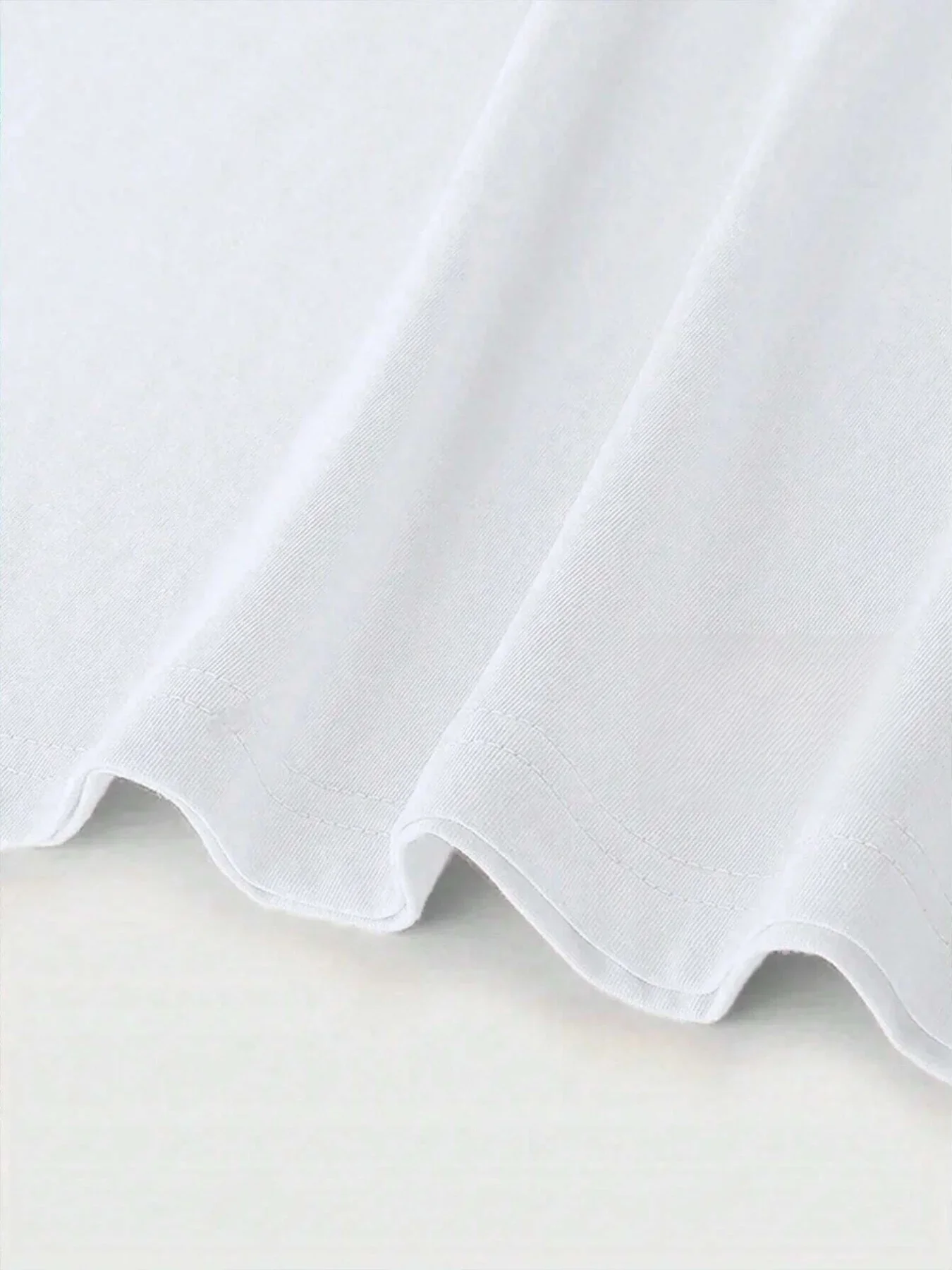 เสื้อยืดแขนสั้นพิมพ์ลายกุ้งก้ามกรามและแก้วไวน์ สไตล์ลําลองและอเนกประสงค์ เหมาะสําหรับฤดูร้อน สวมใส่ทุกวันและออกไปข้างนอก