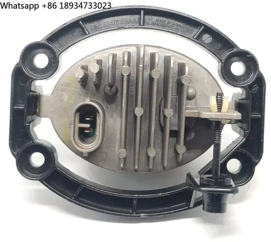 

Front Fog Light Lamp Left or Right 68470159AA Fits for 2021-2022 Jeep Compass