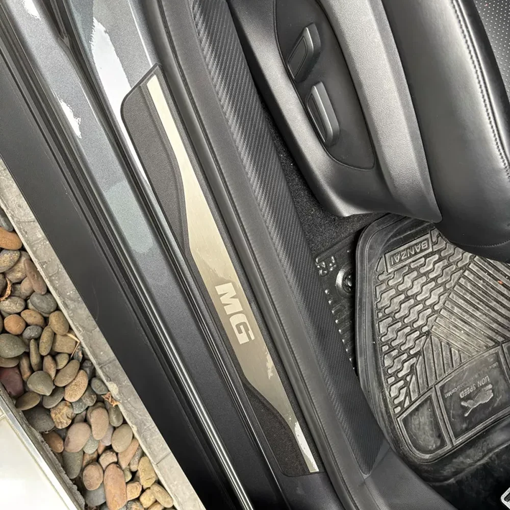Car Door Sill Scuff Plate for MG ZS MGZS HS MGHS EHS Moskvich M70 2025~2027 Welcome Pedal Threshold Guards Cover Accessorie