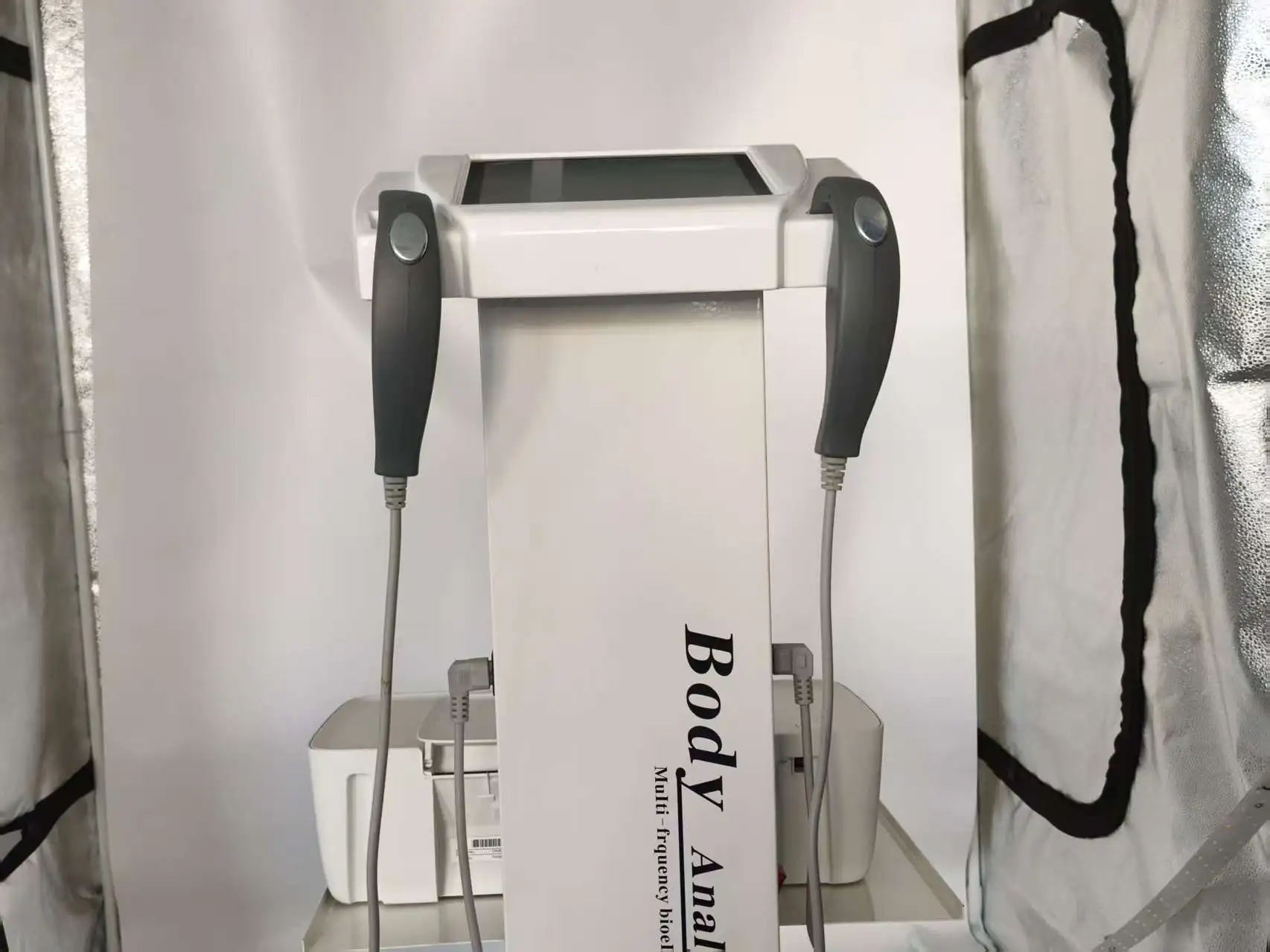 

NEW Professional Intelligent Human Body Fat Scale Element Health Analyzer Machine Printer Body Composition with Result Sheet