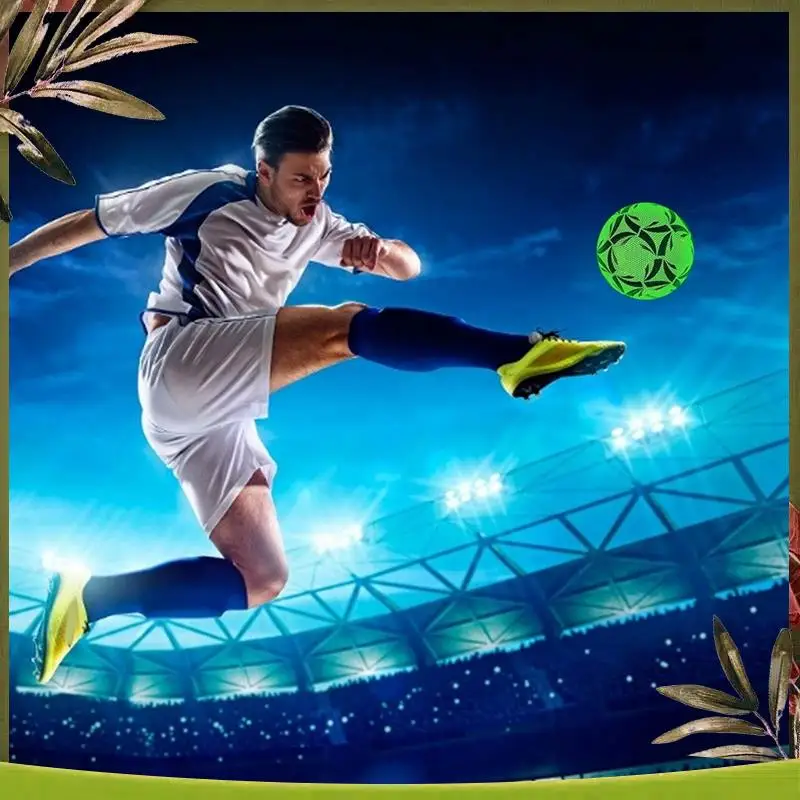 

Luminous Size 4 Soccer Ball Size 4 Children's Football Dazzling Glow In The Dark Training And Game Ball Long-Lasting Brightness